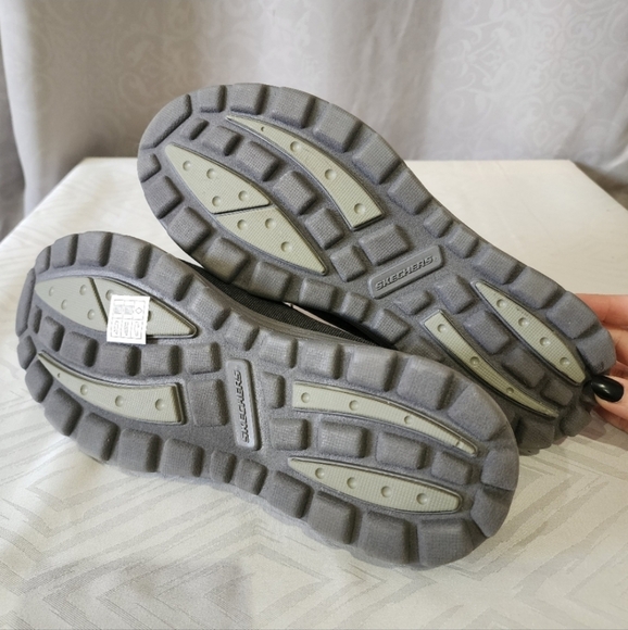 Mens Sketchers Shoes - Picture 7 of 8